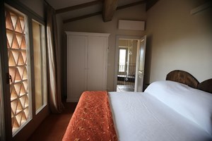 Double bedroom with en suite
